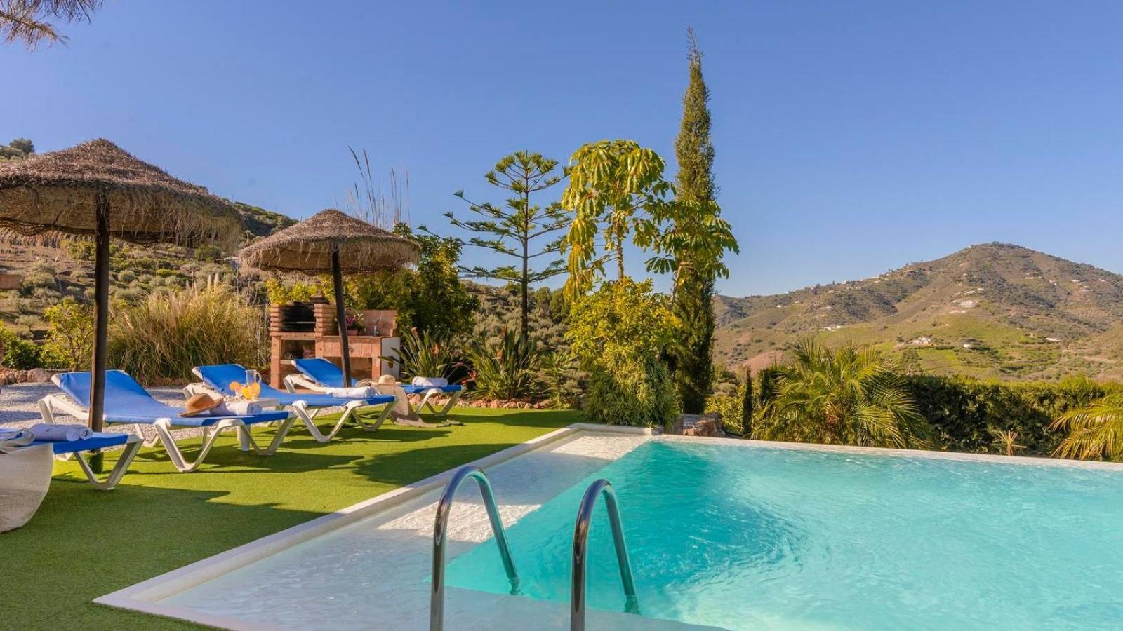 Villa Las Palmeras De Torrox By Ruralidays Exterior foto